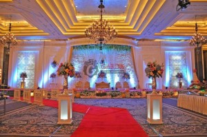  Dekorasi  Pernikahan  Glamour  Decoration 2 Pict Undangan 